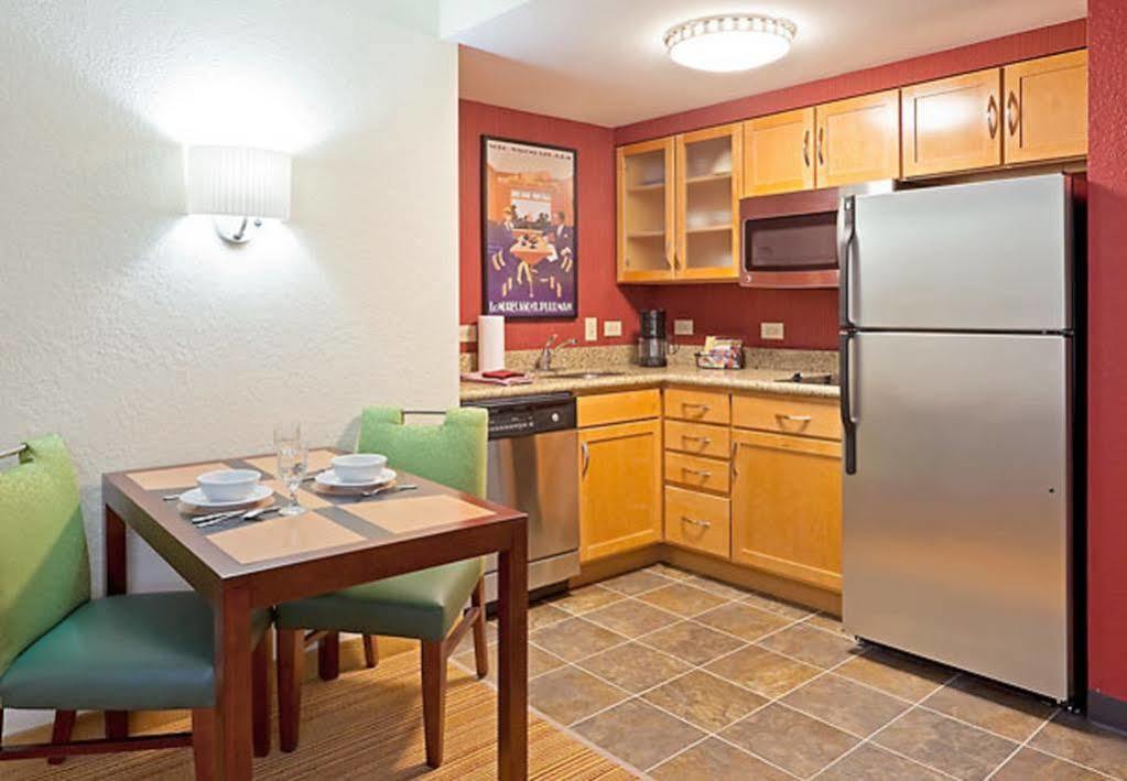 Residence Inn Boston דדהאם מראה חיצוני תמונה